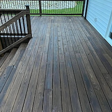 Bringing-New-Life-to-Decks-Expert-Staining-and-Cleaning-Services-in-Charleston-IL 4